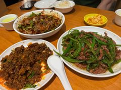 -曾牛肉