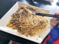 -咬不得高祖生煎·简餐(金逸影城店)
