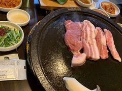-Dombe豚(黑猪肉街店)