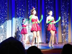 -金东尼人妖秀