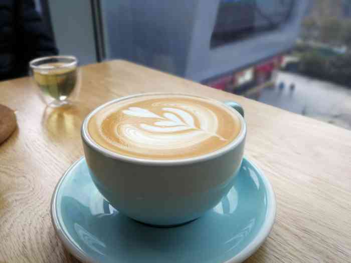 打分 不喝咖啡的我,老板推荐了低咖啡因产品,味道棒极了!