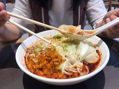 招牌抄手面-聚园面庄(新光天地店)