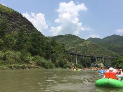 -古夜郎漂流景区