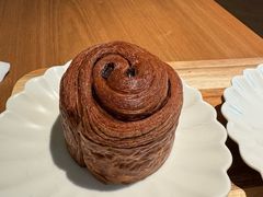 -VERIE BAKEHOUSE