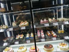 面包甜点陈列柜-苹果花园(桂林路店)