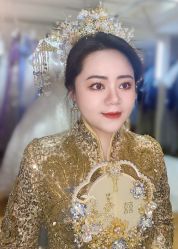 点击看大图 -爱伊人婚纱礼服美妆馆