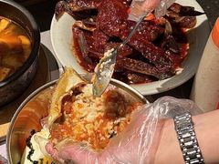 -草家酱蟹炭火烤肉店(珲春南路一店)