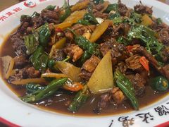-鲁南仔·滕州炒鸡(经三路店)