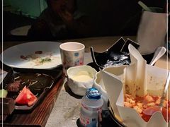 -穹六人间 people 6(岳阳路店)