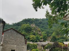 -高荡千年布依古寨旅游景区