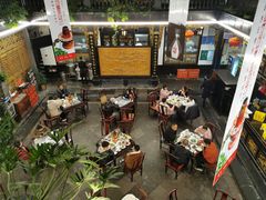 大堂-蔼若春.传承三十年云南菜(金碧公园店)
