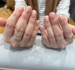 点击看大图 -猪猪女孩日式美睫美甲