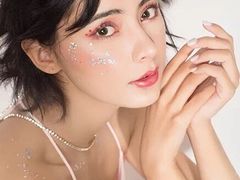 -4iNLOOK美瞳店(中山公园龙之梦店)