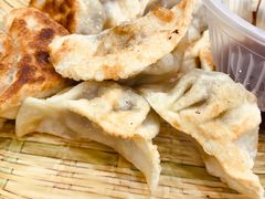 -江城燕子大排档(江汉路步行街店)