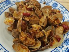 -江城燕子大排档(江汉路步行街店)