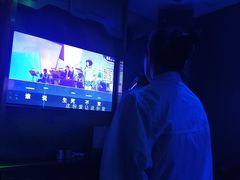 -萧邦音乐会所KTV(向西店)