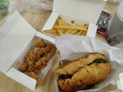 -必胜客(国贸中心店)