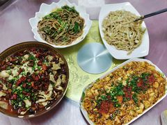 -洪霞餐馆