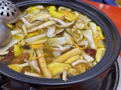 -菌之家·专业纯野生菌火锅·特色炒菌
