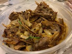 爆辣干锅鸭头-安诚居干锅鸭头(八角店)