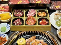 -匠牛亭·锅物烧肉放题自助(昆百大·泰业城店)