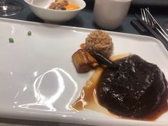 葱烧海参配乌米菌-鲁采LU STYLE(新天地店)