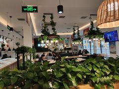 大堂-拿渡·水煮鱼麻辣香锅(王府井奥莱·香江小镇店)