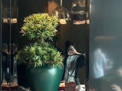 -爱碗亭·鲜炒湖南菜(壹城中心店)