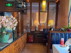 -八府香鸭·啫啫煲(华山路店)