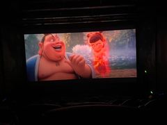 -鸿通城购物中心