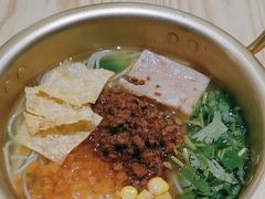 -匠本米所·炸酱米线·潮汕小食(万象食家店)