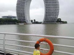 -湖州太湖旅游度假区-月亮广场