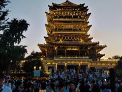 -泉畔人家·老济南经典鲁菜(大明湖店)