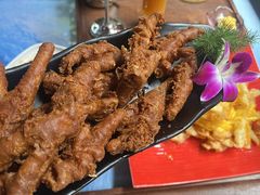-月亮眼花园餐厅书吧酒吧