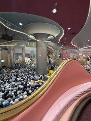 -奈尔宝·国风主题儿童乐园·亲子餐厅(豫园商城店)