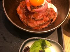 鲑卵炙牛肉丼-牛気·越光米牛肉饭(水游城店)