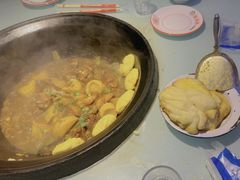 -鱼窝棚柴火铁锅炖(富山屯店)