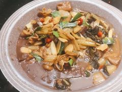 -香山湖家家宴(中山陵店)