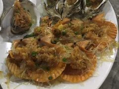 -四川小胡子海鲜(丁村万人海鲜广场店)