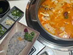 -喃喃椰·糟粕醋·椰子鸡火锅(七堡花园店)