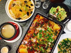 -万重锦·人文川菜馆(骡马市店)