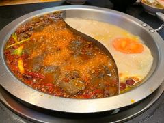 -沸炉重庆老火锅(军事博物馆店)