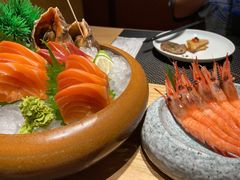 三文鱼-虹料理·日料放题(悠方店)