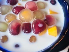 水牛奶芒果水晶缤纷汤圆-黄师奶甜品店