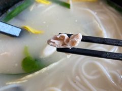 -桥香园过桥米线(国贸店)