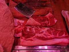 现割鲜猪肉-猪肉摊地摊火锅(陕西路店)