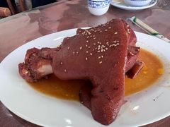 -巷子深菜馆·津门肘子(滨海店)