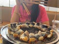 -围炉肉舍•炭烤活鳗•丹东海鲜烤肉(步行街店)