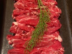 原味鲜切牛肉-色響火锅(恒隆广场店)