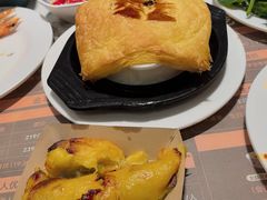 -金马门国际美食百汇(珞喻路店)